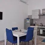 Home Apartment * جيارديني ناكسوس