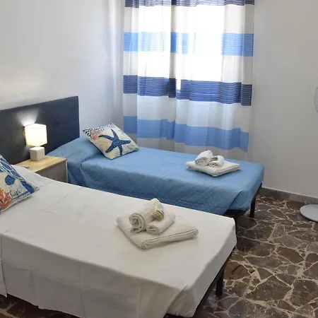 Home * Giardini Naxos